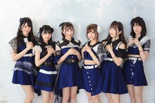 Ange☆Reve。右から3番目が松脇朱里。