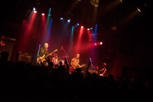 人間椅子（撮影：斉藤明）