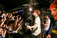 04 Limited Sazabys「裏 10th Anniversary Live」東京・下北沢SHELTER公演の様子。（Photo by Viola Kam［V'z Twinkle］）