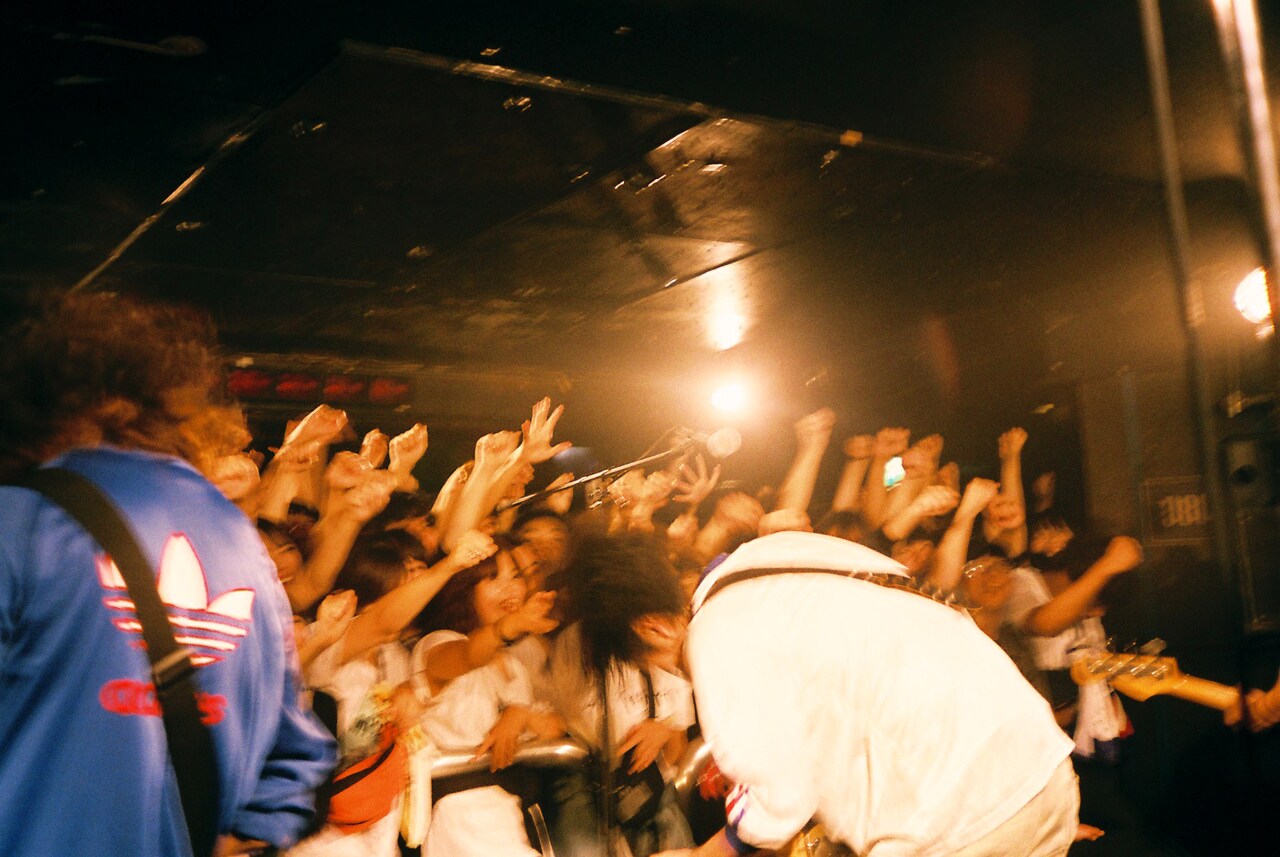 teto、台風に見舞われたツアー初日に特別公演敢行「何が台風じゃボケ！」