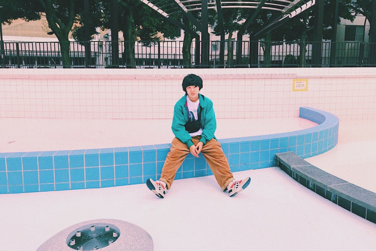 新人“クラフトヒップホップ”アーティストMom、初の全国盤「PLAYGROUND」発売