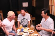 左から松本人志、浜田雅功、津田寛治。(c)フジテレビ