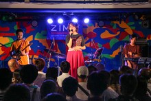 SHE IS SUMMER（撮影：田浦ボン）