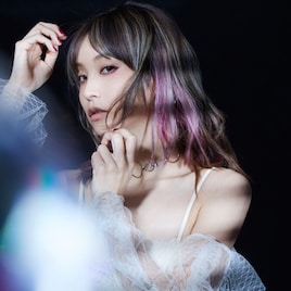 LiSAレコ発イベントで田淵智也、堀江晶太、カヨコと新曲トーク