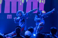 Malcolm Mask McLaren「新体制お披露目FREEライブ」の様子。（写真提供：エイジアプロモーション）