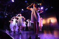 「ハコイリ▽ムスメ阿部かれん卒業公演～愛しい君とあの日の約束～」の様子。