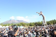 コムアイ（水曜日のカンパネラ）