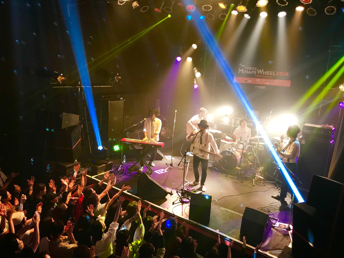 THE CHARM PARK「Eggs presents FM802 MINAMI WHEEL 2018」出演時の様子。（写真提供：エイベックス）