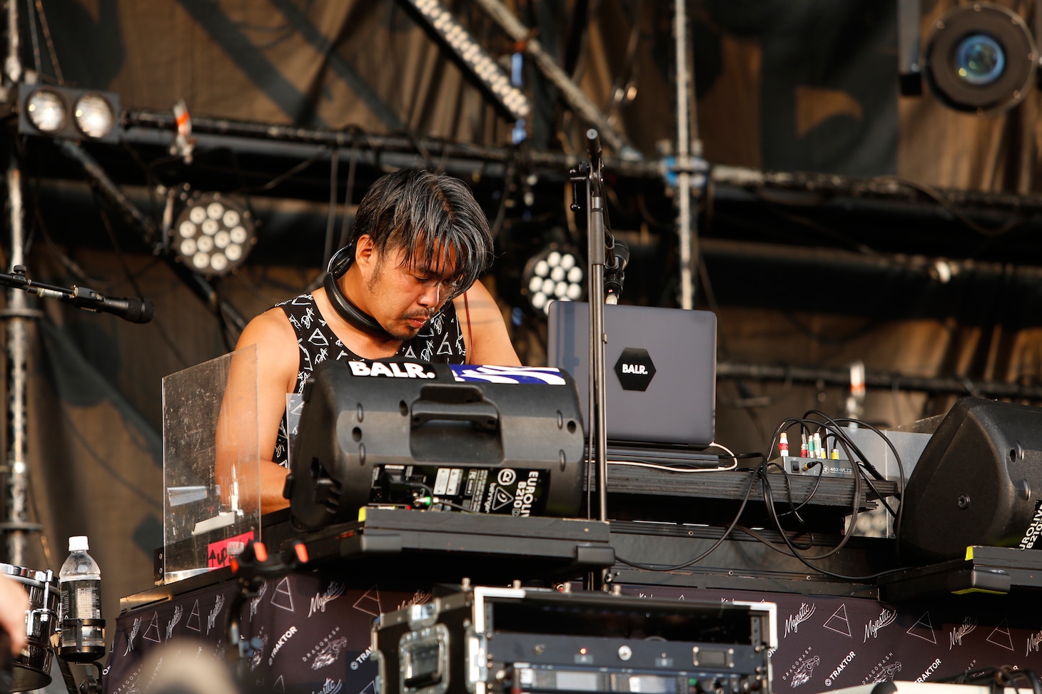 BOTS（DJ / Dragon Ash）