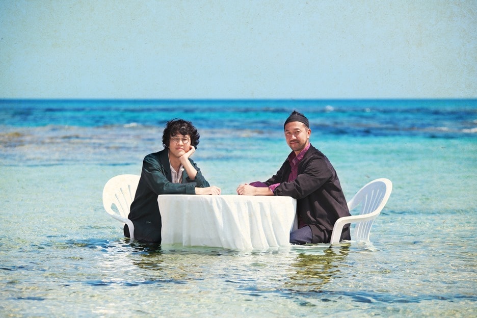 カサリンチュが釣具メーカーとコラボした「ここメジナ釣れる」MV、釣りの日に新アルバム