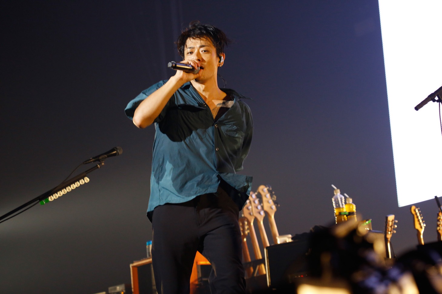村松拓（Vo, G）（Photo by Yoshika Horita）