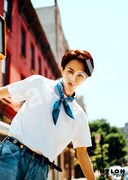 「NYLON guys JAPAN TAKUYA STYLE BOOK」HMV＆BOOKS限定版購入者特典の大判フォトカード（オンライン購入）。