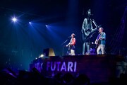 「YUZU SPECIAL LIVE 2018 BIG YELL×FUTARI in 広島」の様子。（写真提供：セーニャ・アンド・カンパニー）