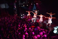 東京女子流とバニラビーンズ。