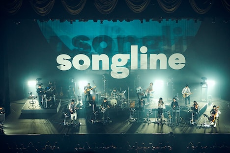 「くるりワンマンライブ2018」中野サンプラザホール公演の様子。（撮影：神藤剛）