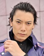 兼崎健太郎（スウォルツ役）