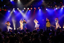 CROWN POP（写真提供：スターダストプロモーション）