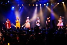 CROWN POP（写真提供：スターダストプロモーション）