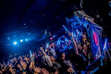 ゆるめるモ！「ゆるめるモ！の酔拳ツアー～カースト スペック どん底でもやる そんな僕らの戦い方～」兵庫・MUSIC ZOO KOBE 太陽と虎公演の様子。（Photo by shinz）