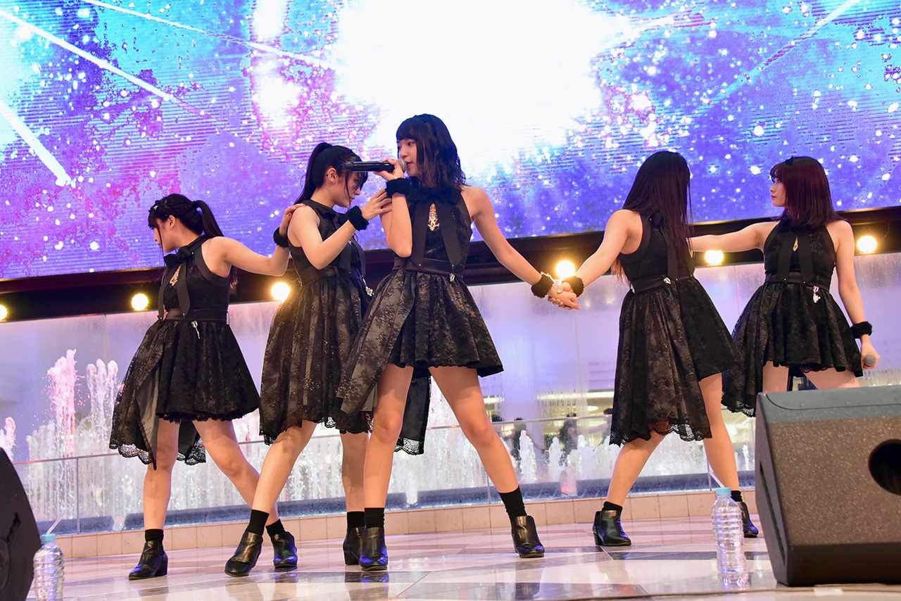 転校少女*「Star Light」リリース記念イベントの様子。