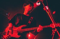 前田恭介（B）（撮影：西槇太一）