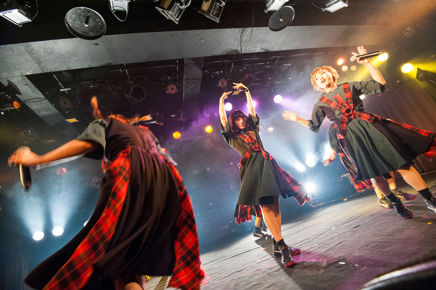 BiSH（Photo by MAYUMI-kiss it bitter-）