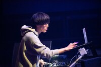 Tomggg（撮影：稲垣謙一）