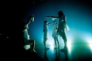 Maison book girl(撮影:稲垣謙一)