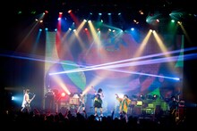 魔法少女になり隊（撮影：稲垣謙一）