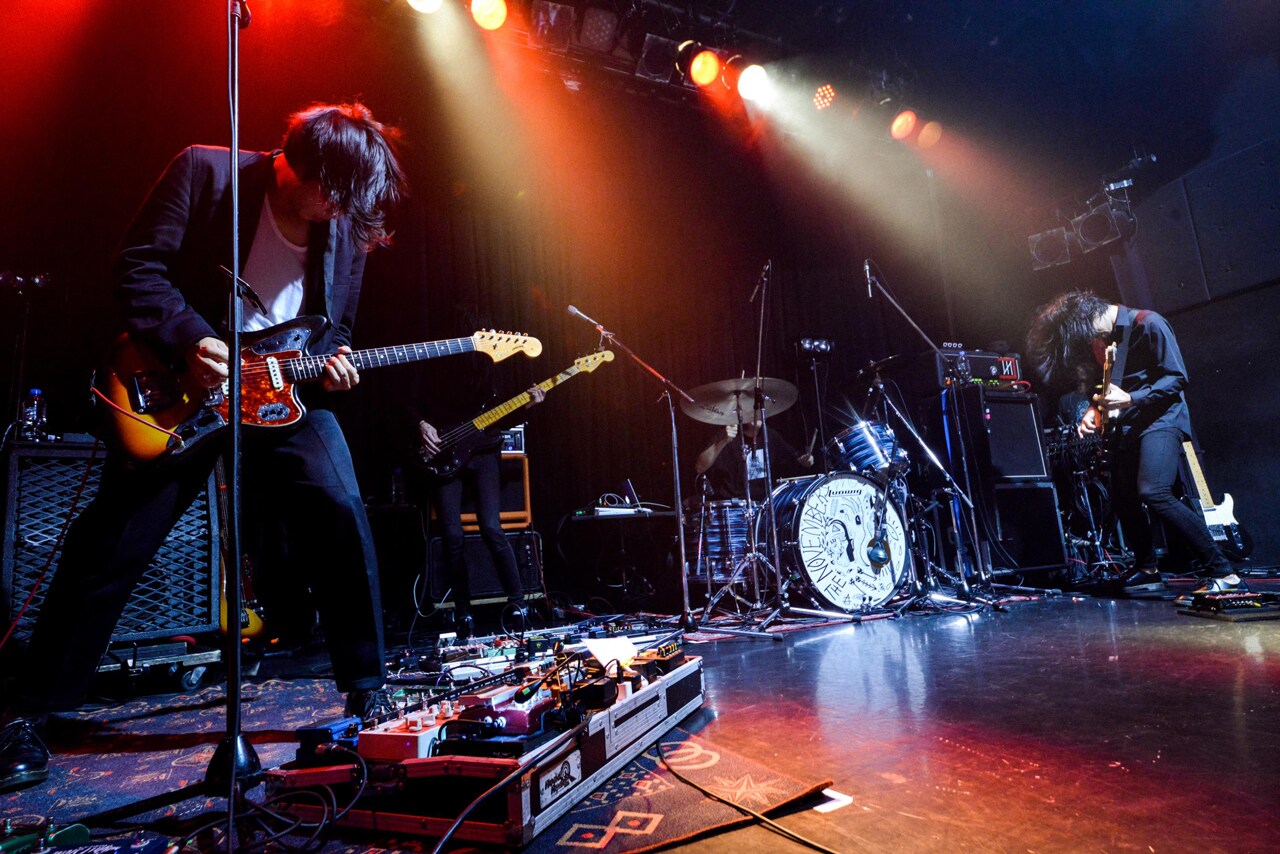 「“首” tour OCT 2018」東京公演1日目のTHE NOVEMBERS。（Photo by Daisuke Miyashita）