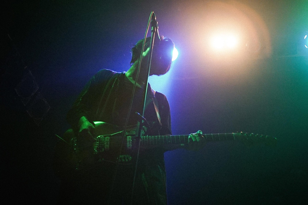 小林祐介（Vo, G / THE NOVEMBERS）（Photo by Daisuke Miyashita）