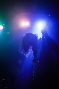 ケンゴマツモト(G / THE NOVEMBERS)(Photo by Daisuke Miyashita)