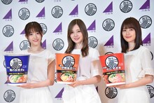 左から松村沙友理、白石麻衣、生田絵梨花。