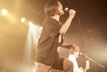 須藤寿（髭）（撮影：中野敬久）