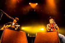 吉田山田（撮影：ハヤシマコ）