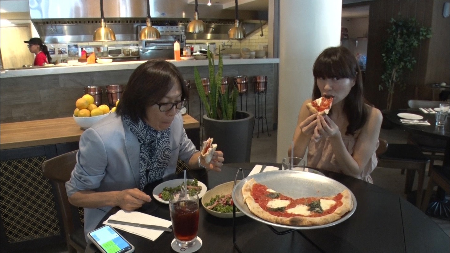 フジテレビ系「直撃！シンソウ坂上」のワンシーン。(c)フジテレビ