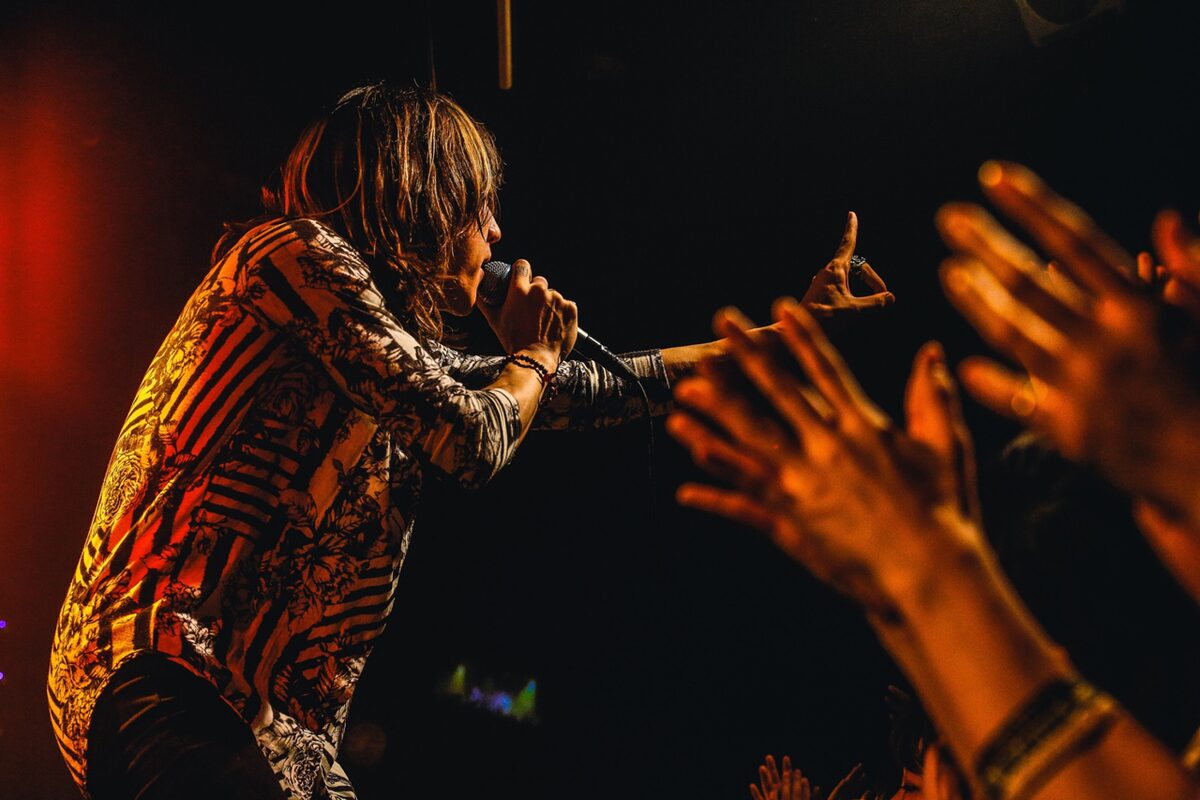 Super Beaverホームeggmanでツアー最終公演 1 の観客にとびきりの愛伝える ライブレポート 写真15枚 音楽ナタリー