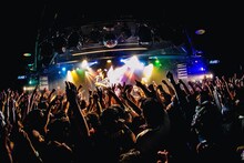 「SUPER BEAVER『歓声前夜』Release Tour 2018 ～初めての、ラクダ運転～」東京・shibuya eggman公演の様子。（撮影：日吉"JP"純平）