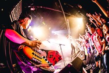 「SUPER BEAVER『歓声前夜』Release Tour 2018 ～初めての、ラクダ運転～」東京・shibuya eggman公演の様子。（撮影：日吉"JP"純平）