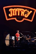 奥田民生「MTRY LIVE AT BUDOKAN」の様子。（撮影：三浦憲治）