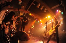 「黒猫チェルシー TOUR 2018 黒猫の恩返し」最終公演の様子。（撮影：ohagi）