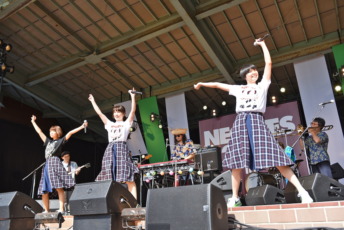 YOUR SONG IS GOODとNegicco。