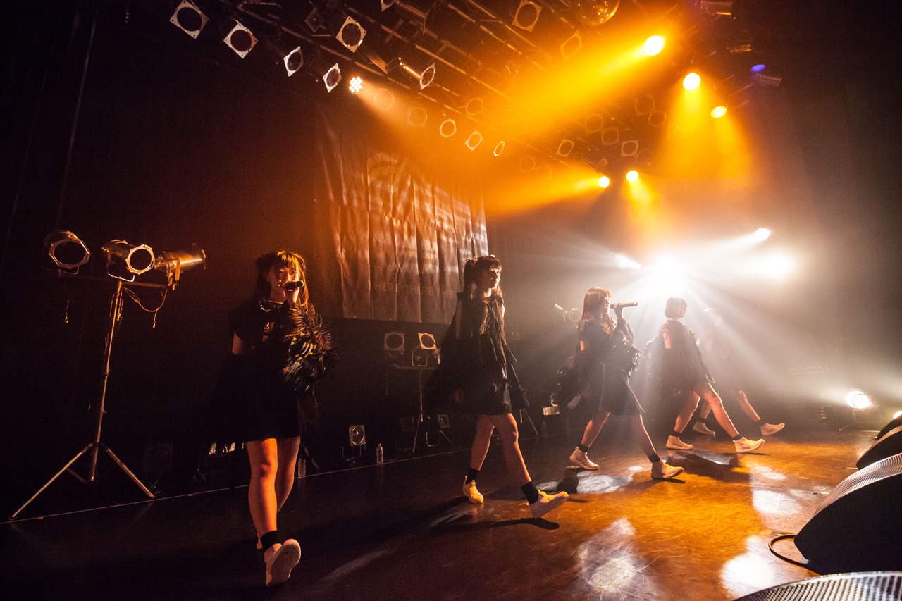 THERE THERE THERES（Photo by Masayo）