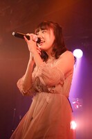 川瀬あやめ（写真提供：スターダストプロモーション）