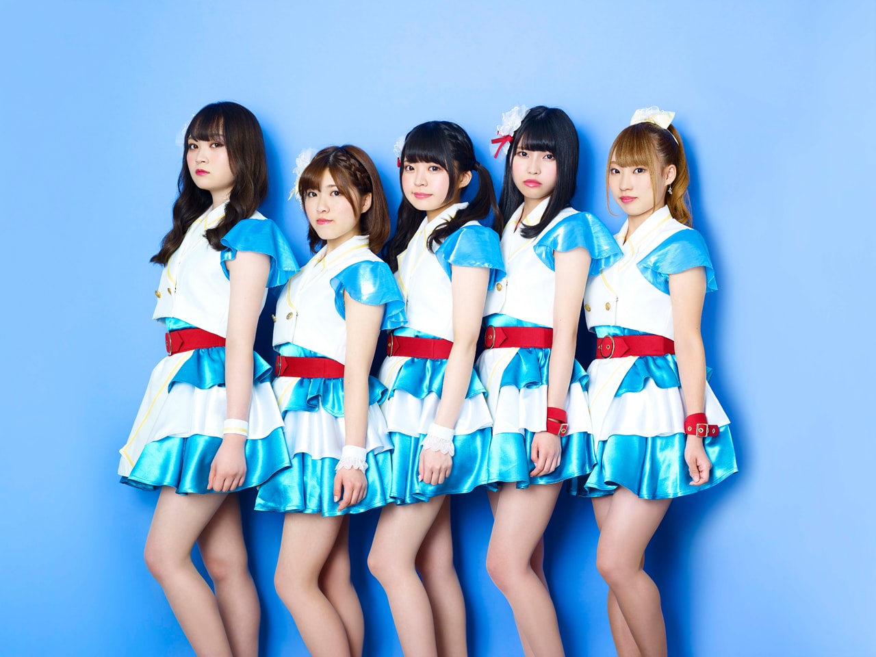 YOANI 1年C組、fhana佐藤純一提供の新曲「イノセントブルー」リリース