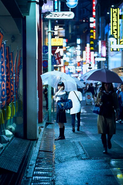 欅坂46の1st写真集のイメージカット。(c)集英社