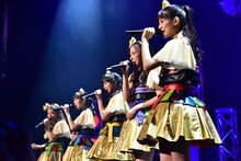 チームしゃちほこ「"TEAM SYACHIHOKO" THE LIVE ～FINAL～」の様子。