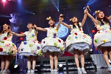 チームしゃちほこ「"TEAM SYACHIHOKO" THE LIVE ～FINAL～」の様子。