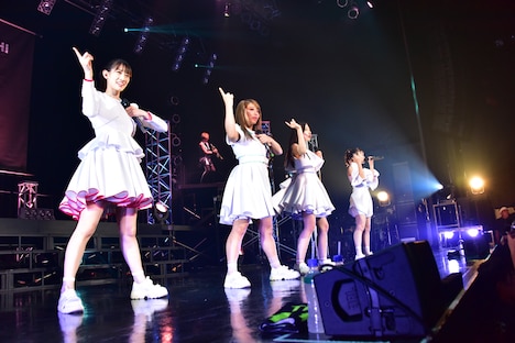 TEAM SHACHI「全速前進」の様子。