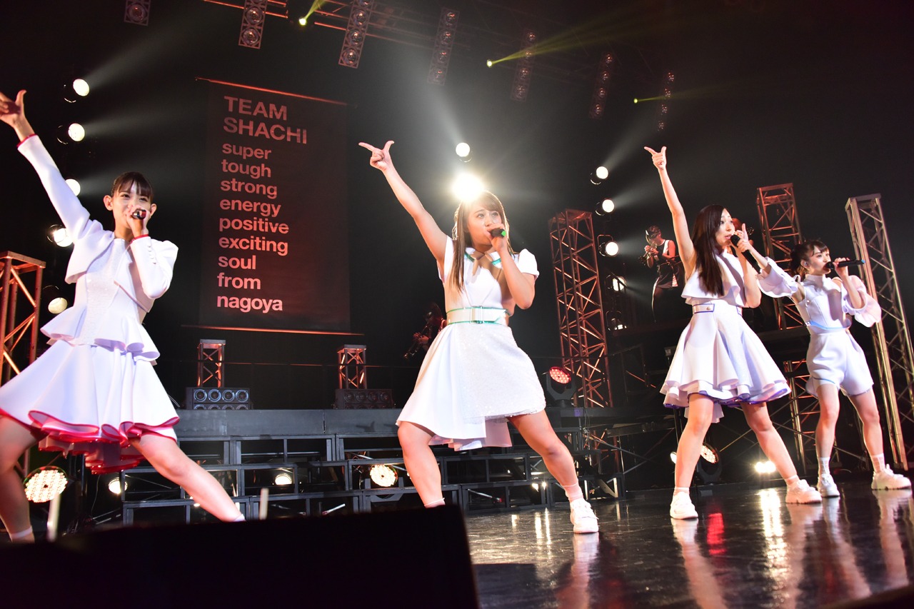 TEAM SHACHI「全速前進」の様子。